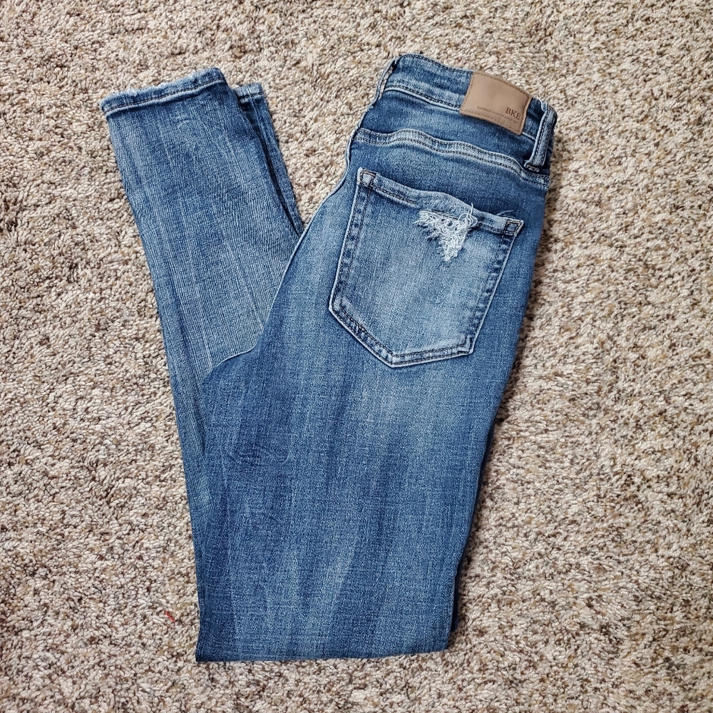 BKE jeans. Slim fit. High rise. Ankle skinny. Size 26